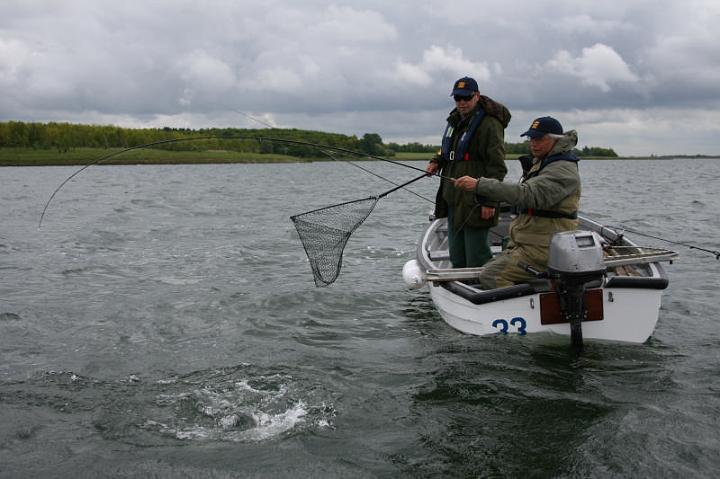 Boat Fishing at Grafham Water by Fishpics (27).jpg